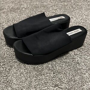Steve Madden 2000s Style Platform Sandal Size 7